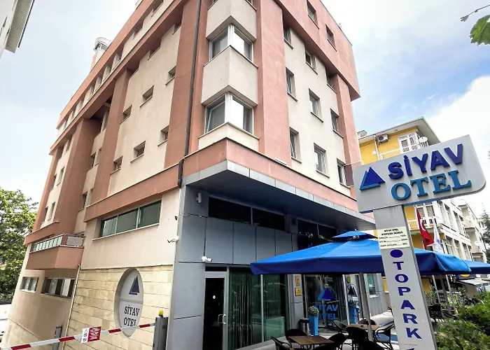 Siyav Otel