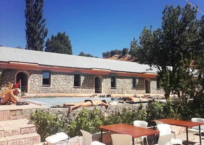 Nemrut Kervansaray
