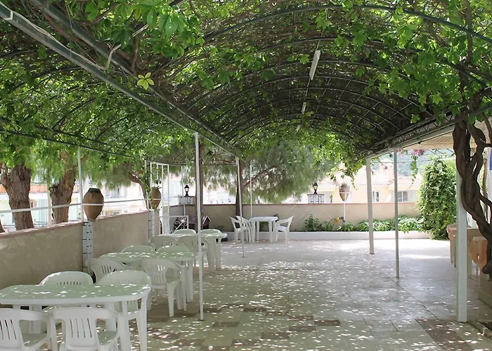 Altınyaz Hotel