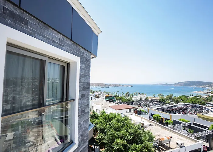 M2 Otel