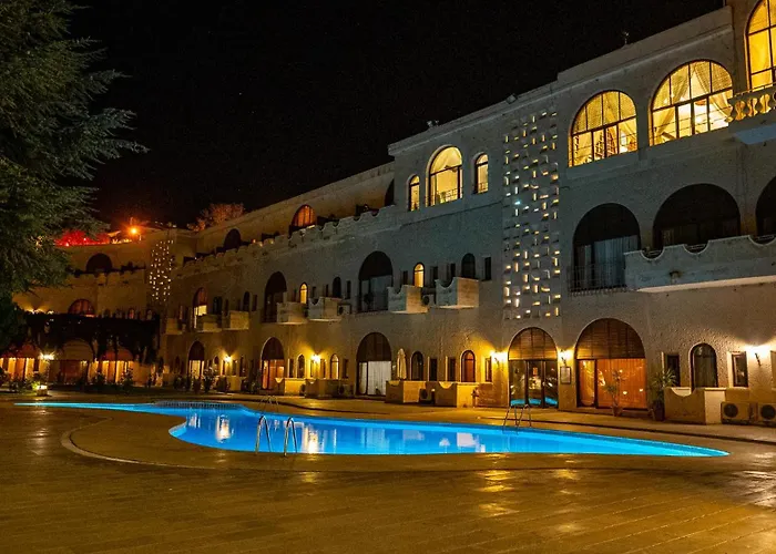 Uchisar Kaya Otel