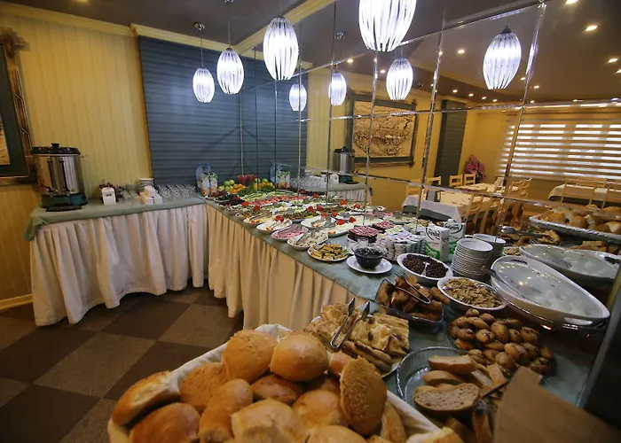 Aykut Palace Otel