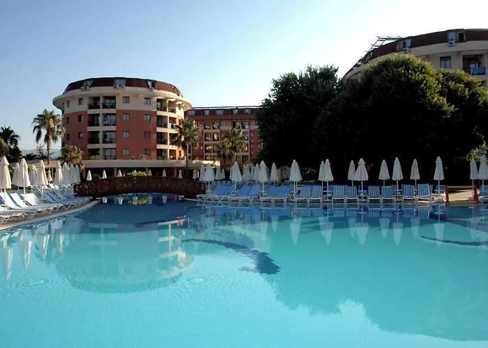 Palmeras Beach Hotel