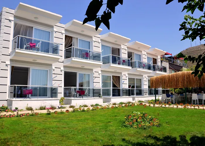 Kaya Hotel