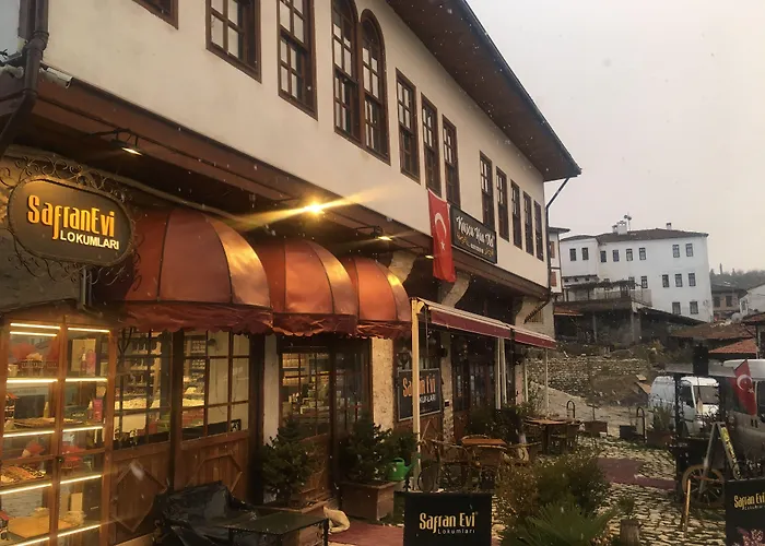 Kuscu Han Otel
