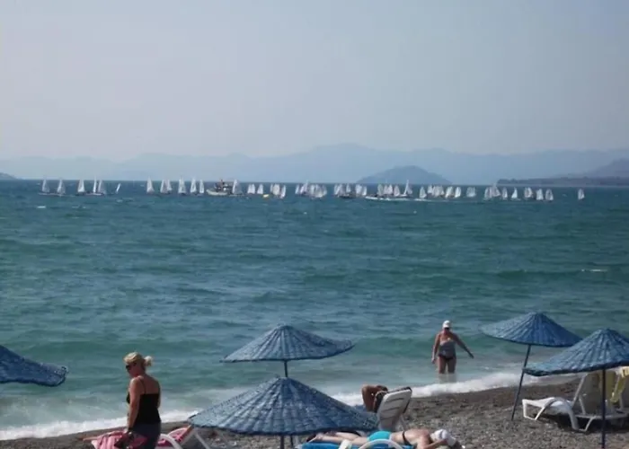 Deniz Otel