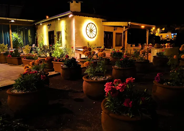 Larissa Cave Hotel