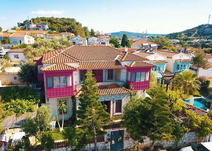Aişem By Hire