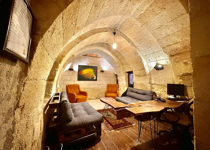 Harkasos Cave Hotel