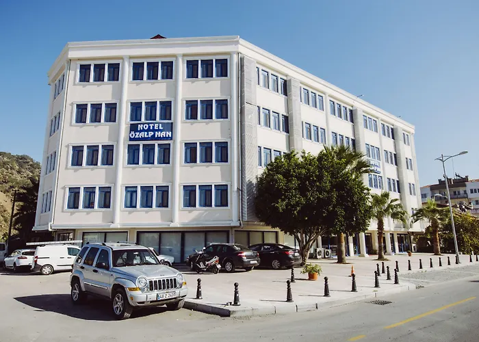Ozalp Han Hotel