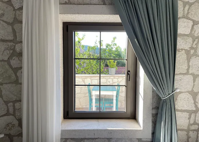 TaşAda Bozcaada Otel, Türkiye