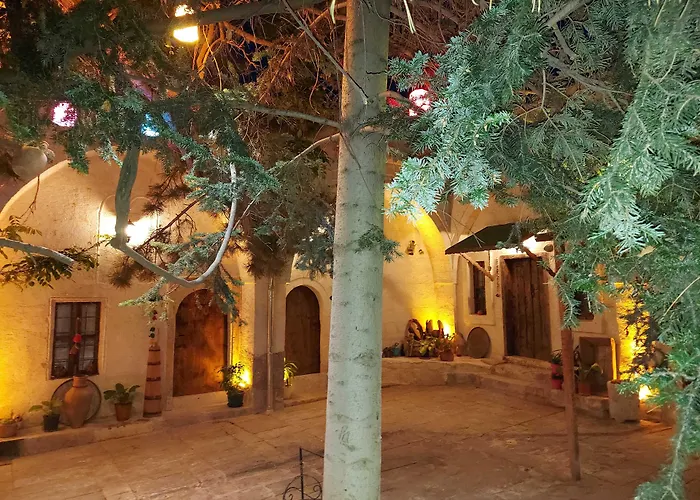 Armesos Cave Hotel