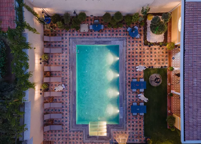Motif Hotel Çeşme