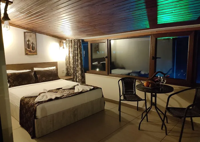 Trend Cesmealti Hotel & Lounge