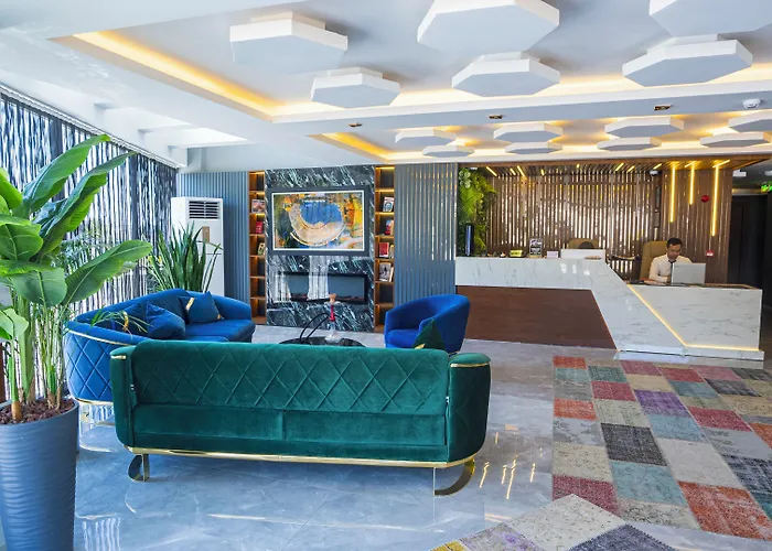 Luxury Airport Hotel By Zazzoni-İstanbul Airport Arnavutkoy, Türkiye