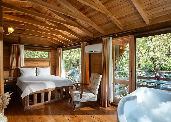 Sea Valley Lodge
