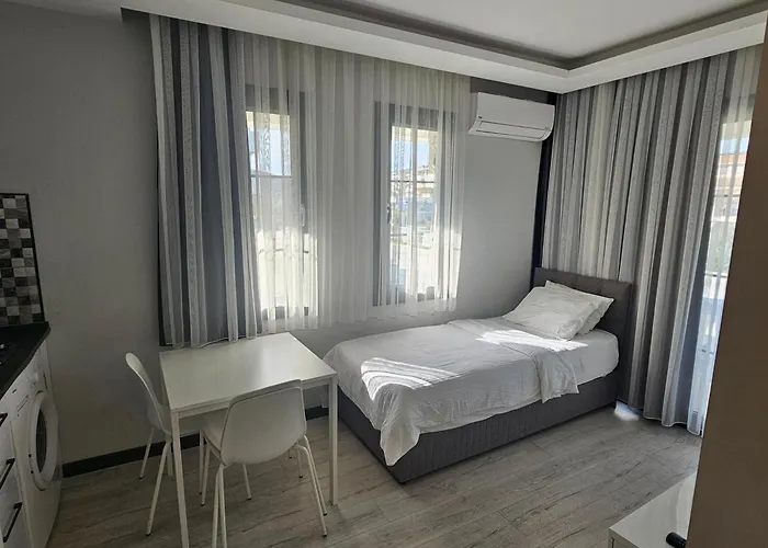 Cicek Apart Hotel
