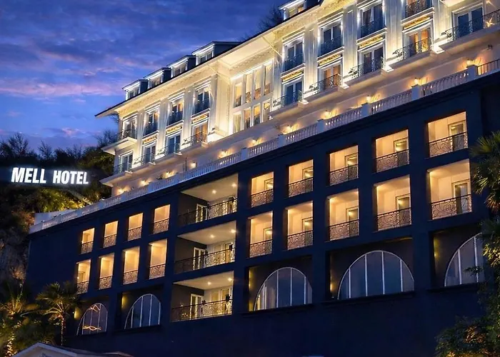 Mell Hotel