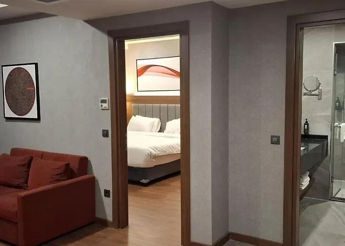 Ramada By Wyndham