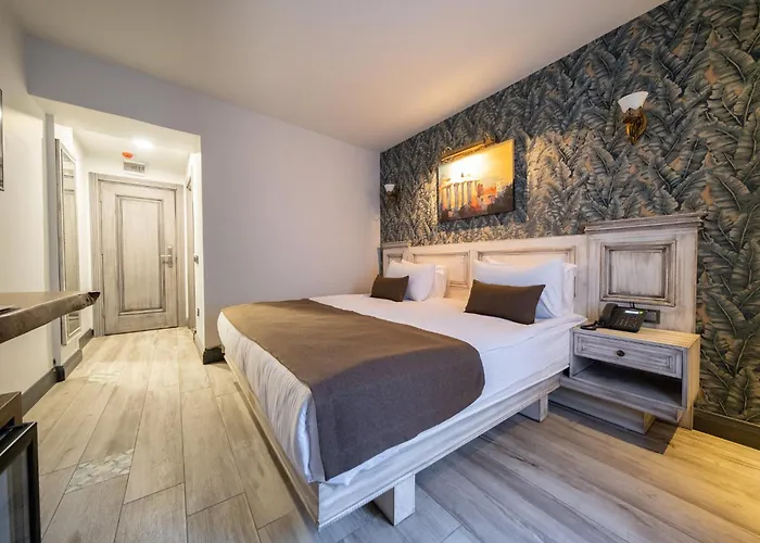 Assos Troy Port Hotel