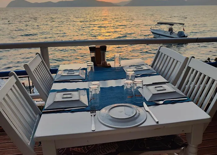Mavi Akvaryum Pension