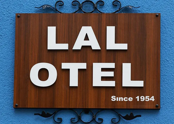 Lal Bursa