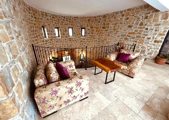 Hotel Panaya