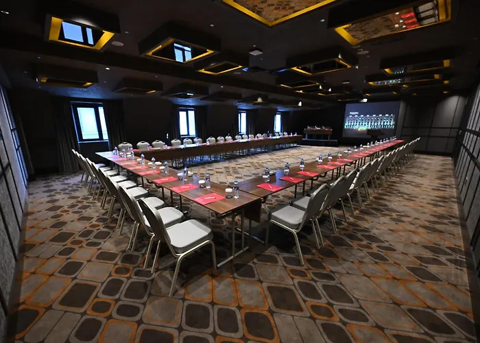 Ramada By Wyndham
