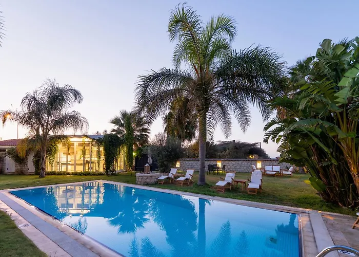 Casa Bella +12