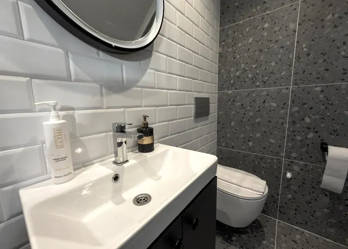 Juglans Suites
