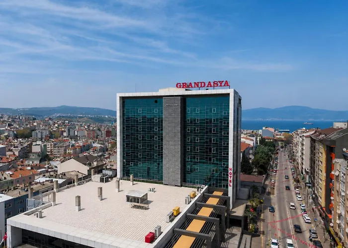 Grand Asya