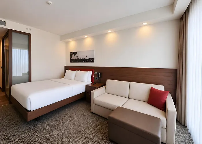 Hampton By Hilton