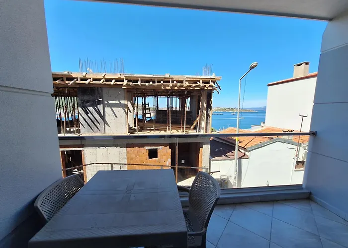 Paris Residence Cesme