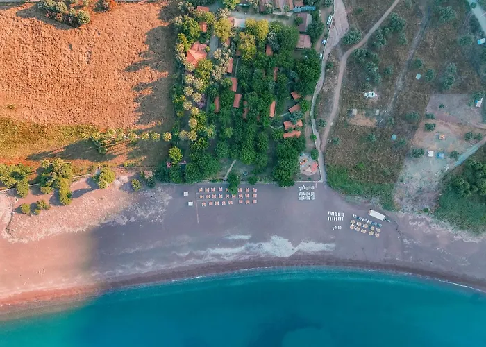 Eden Bungalows&Beach