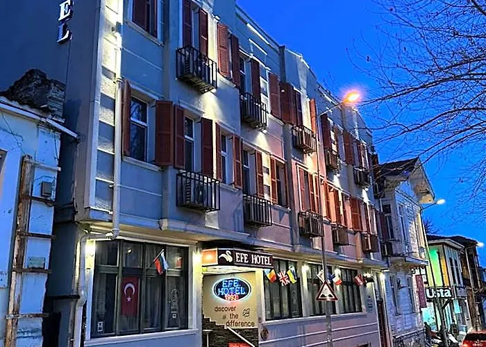 Ak Efe