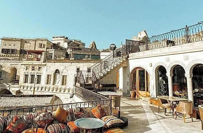 Caftan Cave Suites