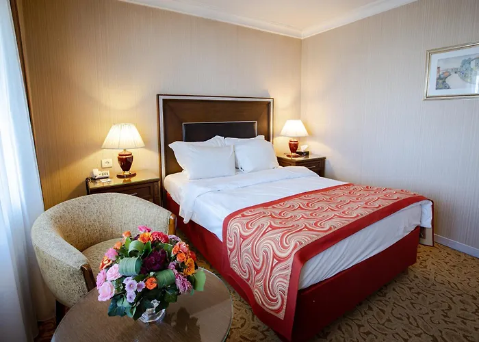 Buyukhanli Park Hotel