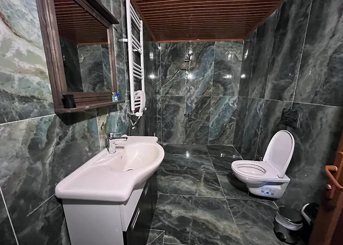 Falcon Cave Suites