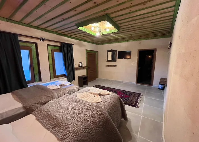 Falcon Cave Suites