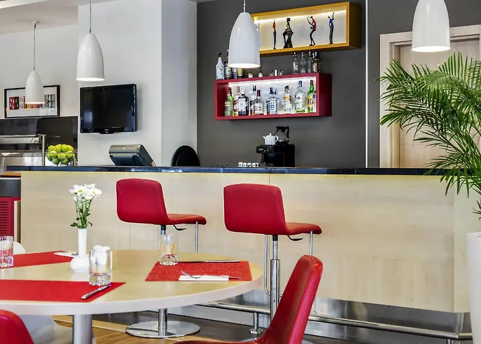 Ibis Alsancak