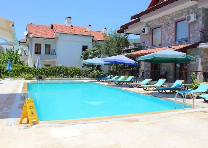 Vira Apart Hotel