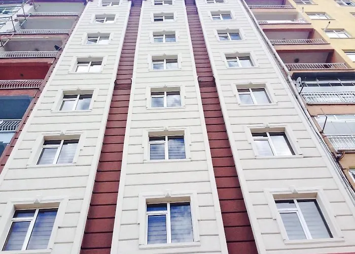 Qtahya Hotel