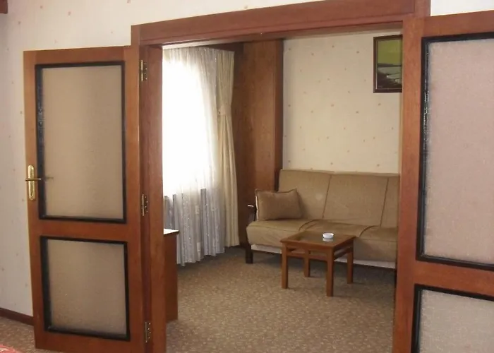 Dilaver Hotel