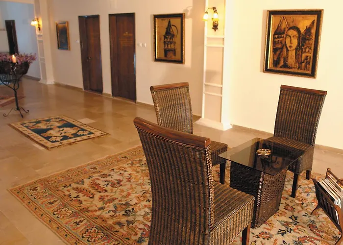 Ege Hotel