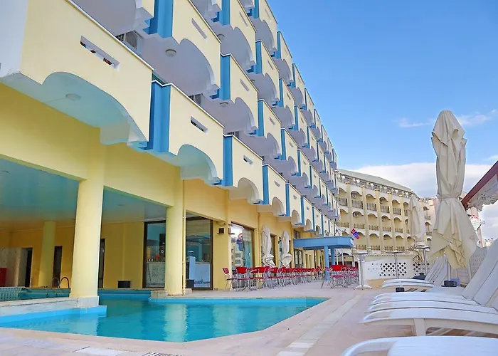 Gokkusagi Hotel