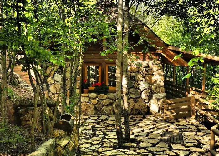 Abant Yesil Ev Masal Evleri Ve Butik Hotel