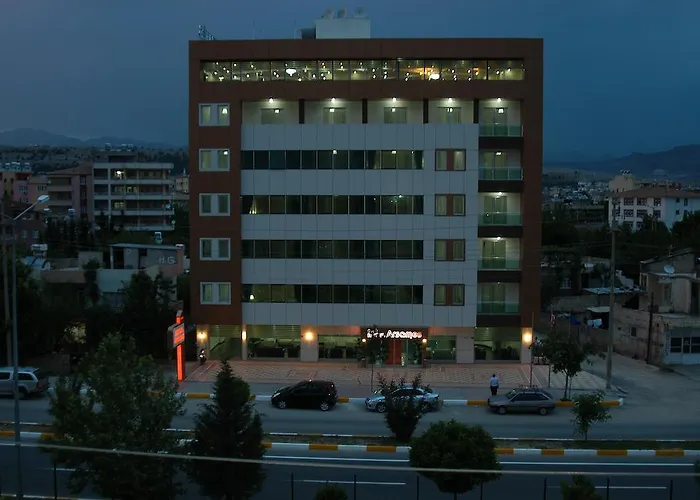 Arsames Hotel