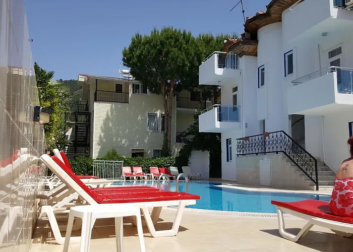 Tolan Apartments