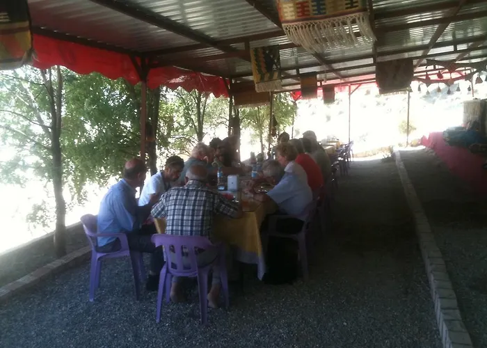 Karadut Pension Nemrut