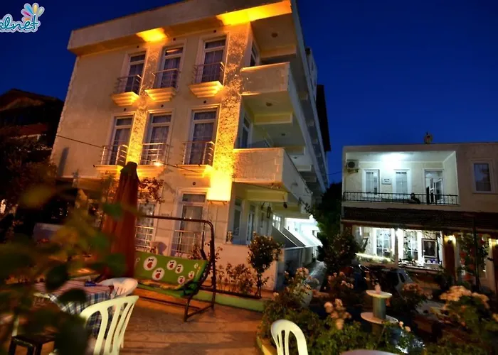 Oezguer Motel